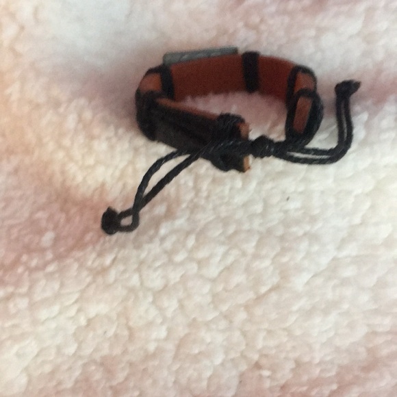 bracelet - Picture 3 of 3